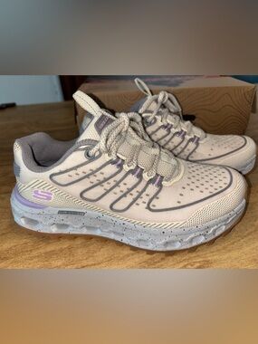 Skechers Glide-Step All Terrain Trail Shoes 6.5 Like New Natural Purple